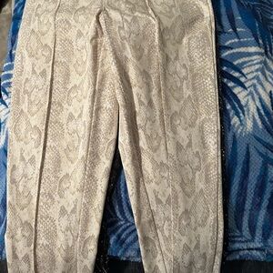 Isaac Mizrahi Cream Snake Print Trousers Never Worn Without Tags